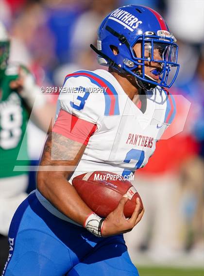 Thumbnail 3 in Carroll vs Duncanville (UIL 6A Quarterfinal Playoff) photogallery.