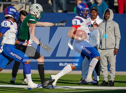 Thumbnail 1 in Carroll vs Duncanville (UIL 6A Quarterfinal Playoff) photogallery.