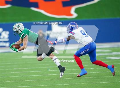 Thumbnail 2 in Carroll vs Duncanville (UIL 6A Quarterfinal Playoff) photogallery.