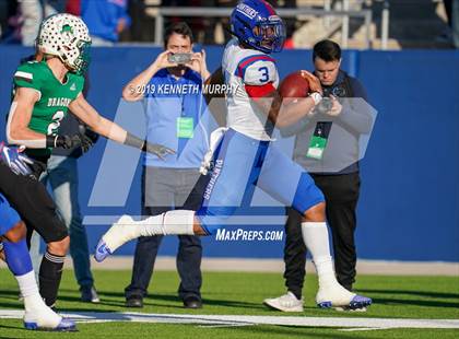 Thumbnail 3 in Carroll vs Duncanville (UIL 6A Quarterfinal Playoff) photogallery.