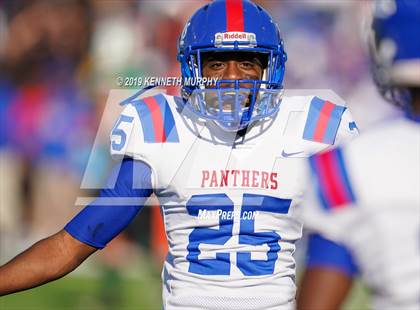 Thumbnail 3 in Carroll vs Duncanville (UIL 6A Quarterfinal Playoff) photogallery.