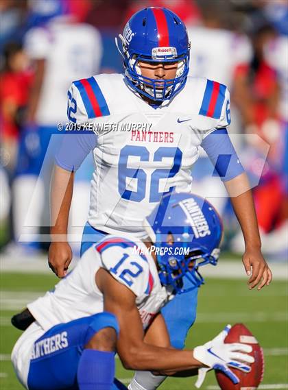 Thumbnail 3 in Carroll vs Duncanville (UIL 6A Quarterfinal Playoff) photogallery.