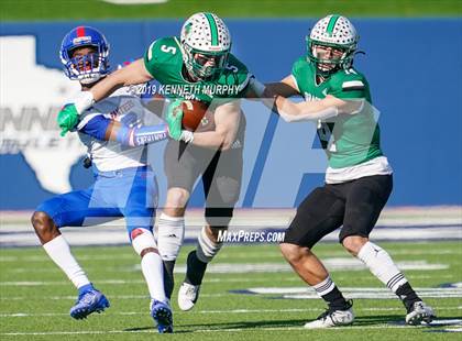 Thumbnail 2 in Carroll vs Duncanville (UIL 6A Quarterfinal Playoff) photogallery.