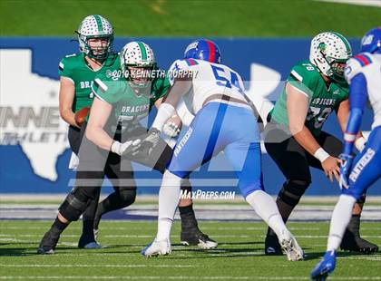 Thumbnail 1 in Carroll vs Duncanville (UIL 6A Quarterfinal Playoff) photogallery.