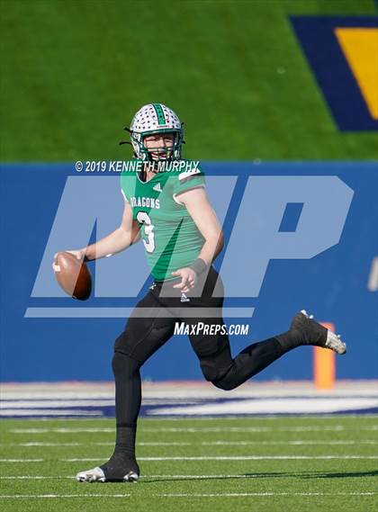 Thumbnail 2 in Carroll vs Duncanville (UIL 6A Quarterfinal Playoff) photogallery.