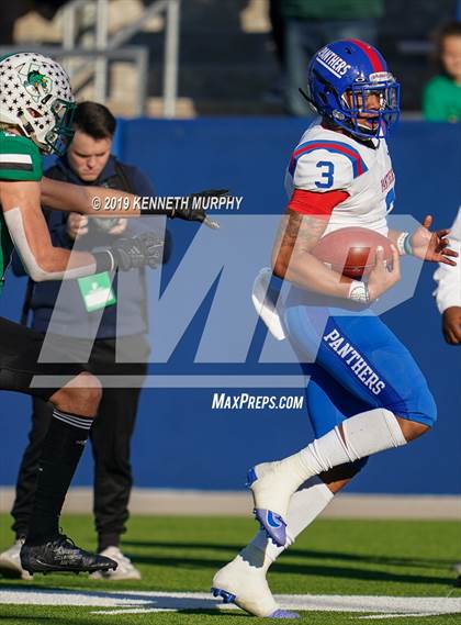 Thumbnail 3 in Carroll vs Duncanville (UIL 6A Quarterfinal Playoff) photogallery.