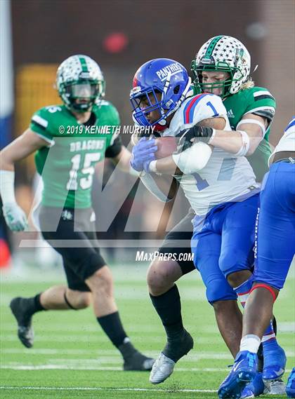 Thumbnail 3 in Carroll vs Duncanville (UIL 6A Quarterfinal Playoff) photogallery.