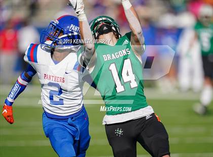Thumbnail 1 in Carroll vs Duncanville (UIL 6A Quarterfinal Playoff) photogallery.