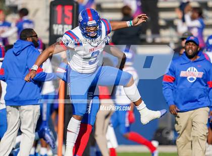 Thumbnail 3 in Carroll vs Duncanville (UIL 6A Quarterfinal Playoff) photogallery.