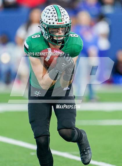Thumbnail 1 in Carroll vs Duncanville (UIL 6A Quarterfinal Playoff) photogallery.