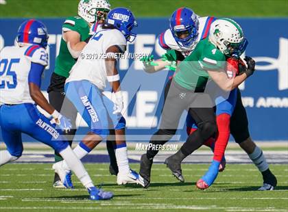 Thumbnail 1 in Carroll vs Duncanville (UIL 6A Quarterfinal Playoff) photogallery.