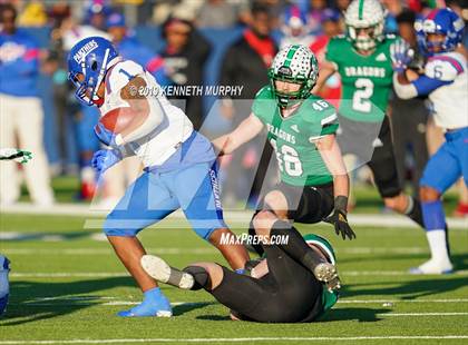 Thumbnail 2 in Carroll vs Duncanville (UIL 6A Quarterfinal Playoff) photogallery.