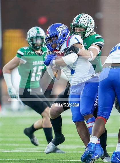 Thumbnail 1 in Carroll vs Duncanville (UIL 6A Quarterfinal Playoff) photogallery.