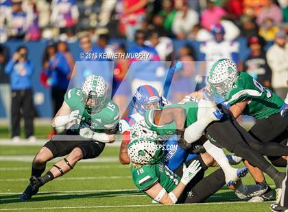 Thumbnail 1 in Carroll vs Duncanville (UIL 6A Quarterfinal Playoff) photogallery.