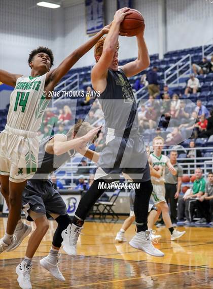 Thumbnail 3 in Clyde vs. Azle photogallery.