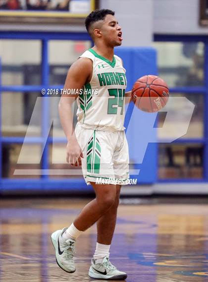 Thumbnail 3 in Clyde vs. Azle photogallery.
