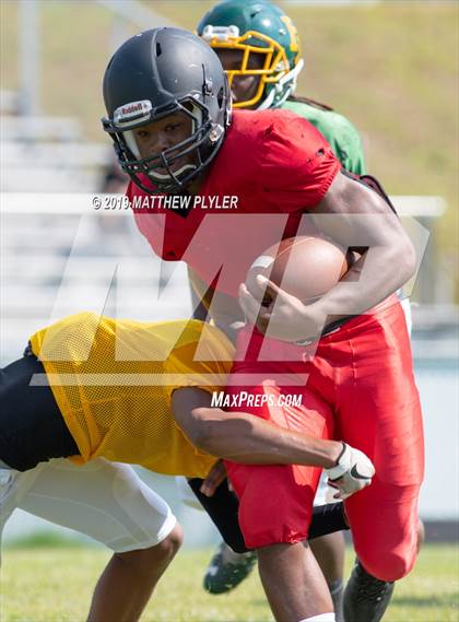 Thumbnail 3 in Hoke County @ Pine Forest (Scrimmage) photogallery.