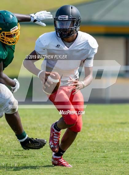 Thumbnail 1 in Hoke County @ Pine Forest (Scrimmage) photogallery.