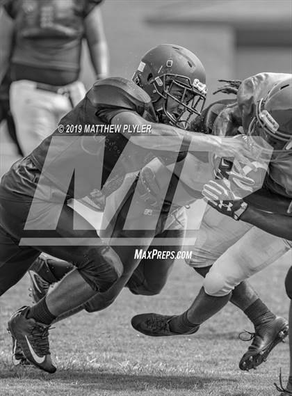 Thumbnail 2 in Hoke County @ Pine Forest (Scrimmage) photogallery.