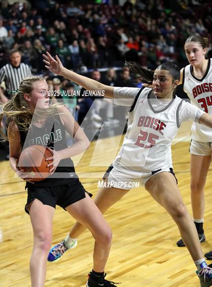 Thumbnail 1 in Boise vs. Eagle (SIC Central Section 6A Final) photogallery.