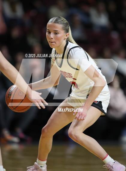 Thumbnail 2 in Boise vs. Eagle (SIC Central Section 6A Final) photogallery.