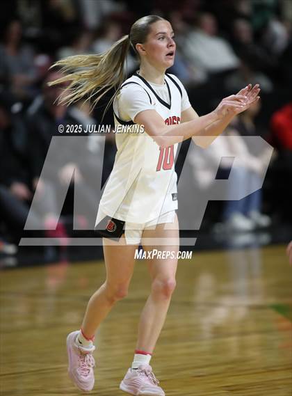 Thumbnail 2 in Boise vs. Eagle (SIC Central Section 6A Final) photogallery.