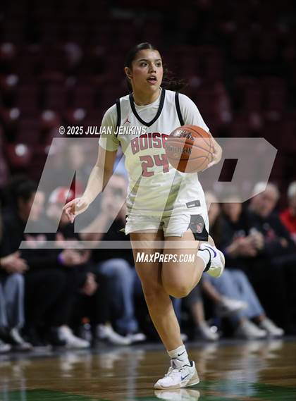 Thumbnail 2 in Boise vs. Eagle (SIC Central Section 6A Final) photogallery.