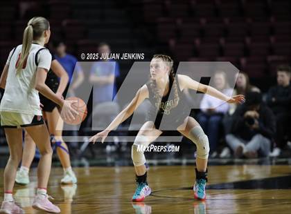 Thumbnail 1 in Boise vs. Eagle (SIC Central Section 6A Final) photogallery.