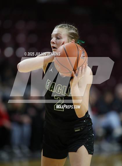 Thumbnail 3 in Boise vs. Eagle (SIC Central Section 6A Final) photogallery.