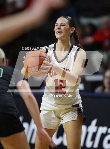 Thumbnail 2 in Boise vs. Eagle (SIC Central Section 6A Final) photogallery.