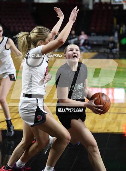 Thumbnail 3 in Boise vs. Eagle (SIC Central Section 6A Final) photogallery.