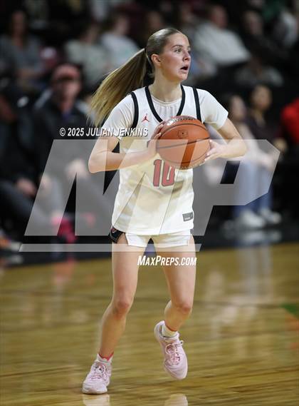 Thumbnail 3 in Boise vs. Eagle (SIC Central Section 6A Final) photogallery.