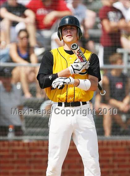 Thumbnail 1 in Cleburne vs Rockwall Heath (Texas 4A Region ll Playoffs) photogallery.