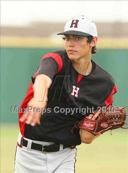 Thumbnail 3 in Cleburne vs Rockwall Heath (Texas 4A Region ll Playoffs) photogallery.