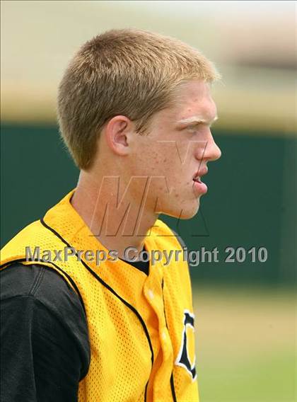 Thumbnail 2 in Cleburne vs Rockwall Heath (Texas 4A Region ll Playoffs) photogallery.