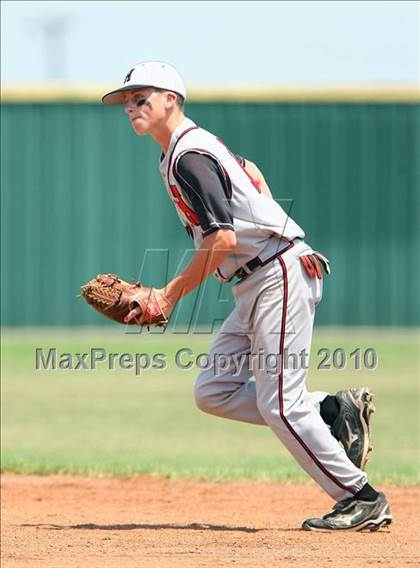 Thumbnail 1 in Cleburne vs Rockwall Heath (Texas 4A Region ll Playoffs) photogallery.