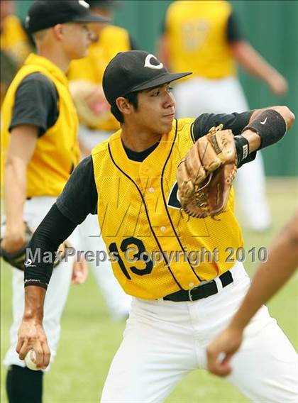Thumbnail 3 in Cleburne vs Rockwall Heath (Texas 4A Region ll Playoffs) photogallery.