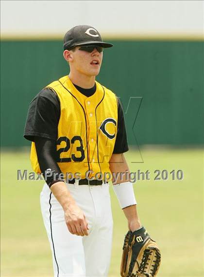 Thumbnail 1 in Cleburne vs Rockwall Heath (Texas 4A Region ll Playoffs) photogallery.