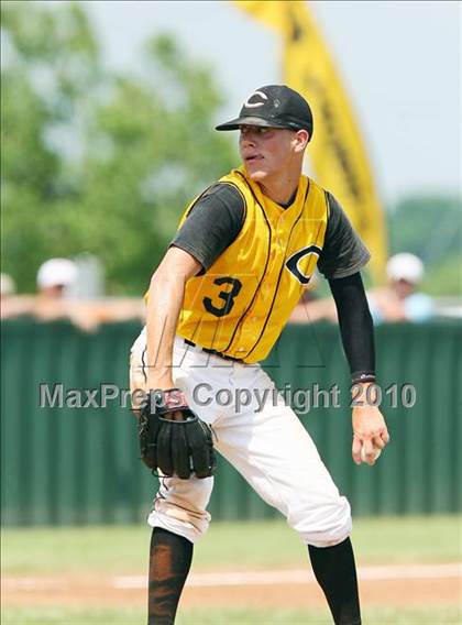 Thumbnail 1 in Cleburne vs Rockwall Heath (Texas 4A Region ll Playoffs) photogallery.