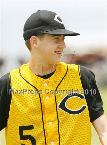 Thumbnail 2 in Cleburne vs Rockwall Heath (Texas 4A Region ll Playoffs) photogallery.