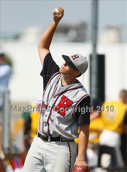 Thumbnail 3 in Cleburne vs Rockwall Heath (Texas 4A Region ll Playoffs) photogallery.