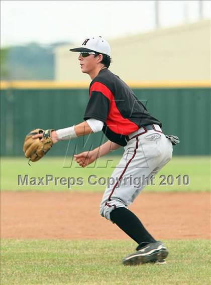 Thumbnail 3 in Cleburne vs Rockwall Heath (Texas 4A Region ll Playoffs) photogallery.