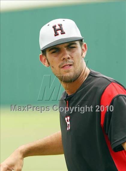 Thumbnail 3 in Cleburne vs Rockwall Heath (Texas 4A Region ll Playoffs) photogallery.