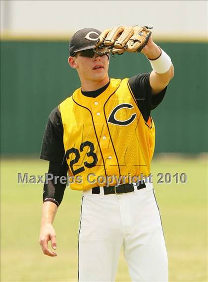 Thumbnail 3 in Cleburne vs Rockwall Heath (Texas 4A Region ll Playoffs) photogallery.