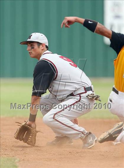 Thumbnail 2 in Cleburne vs Rockwall Heath (Texas 4A Region ll Playoffs) photogallery.