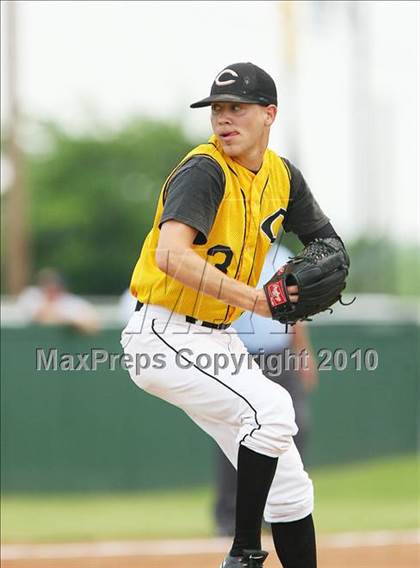 Thumbnail 1 in Cleburne vs Rockwall Heath (Texas 4A Region ll Playoffs) photogallery.