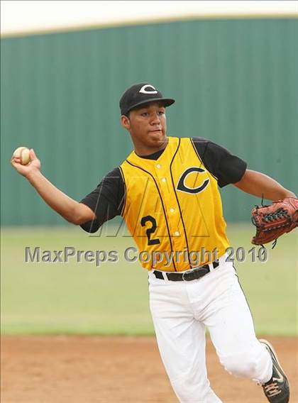 Thumbnail 1 in Cleburne vs Rockwall Heath (Texas 4A Region ll Playoffs) photogallery.