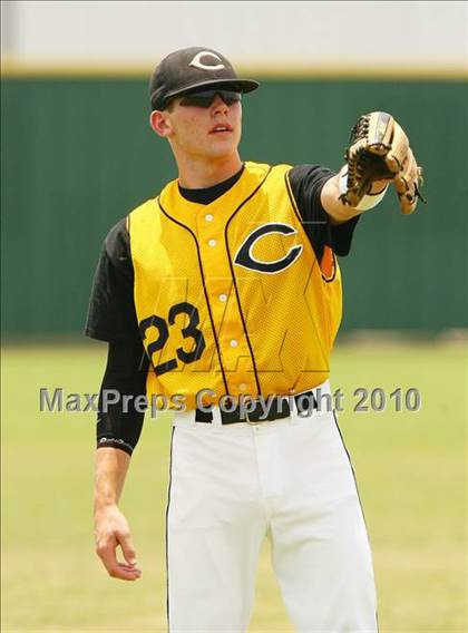Thumbnail 2 in Cleburne vs Rockwall Heath (Texas 4A Region ll Playoffs) photogallery.