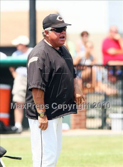 Thumbnail 3 in Cleburne vs Rockwall Heath (Texas 4A Region ll Playoffs) photogallery.