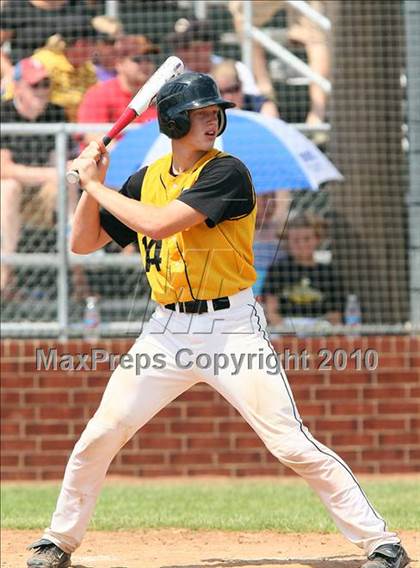 Thumbnail 1 in Cleburne vs Rockwall Heath (Texas 4A Region ll Playoffs) photogallery.